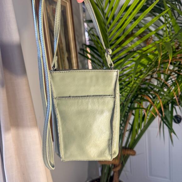 🌿 Vintage Y2K The Sak Sage Green Leather Mini Crossbody/Shoulder Bag - Picture 3 of 6